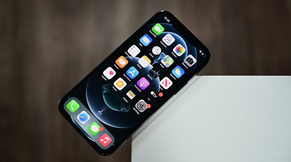 Apple sẽ trang bị lớp phủ màn hình chống trầy xước và chống lóa tốt hơn đáng kể cho iPhone 17. Ảnh: AppleInsider.